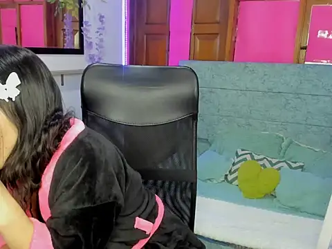 Melissa_Thomson_ stripchat live cam model