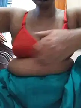 Parul_diyara stripchat live cam model