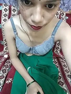 _red_wine__ stripchat live cam model