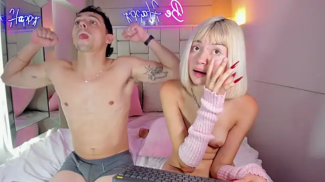 EmmaBlossom_ stripchat live cam model