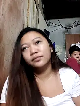 FinayNewestSensation stripchat live cam model
