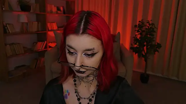 Mistress__Marcelline stripchat live cam model