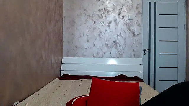 LorraGrey stripchat live cam model