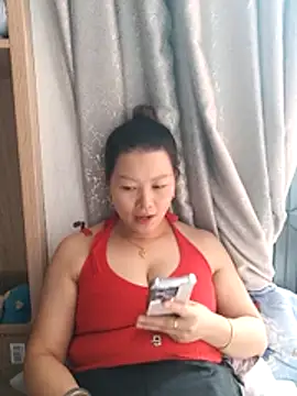 Jennie_dogy stripchat live cam model