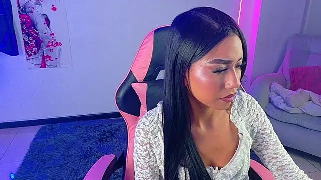 SteicyBloom stripchat live cam model