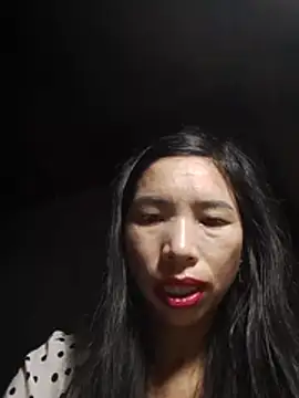 Tho-bibi stripchat live cam model