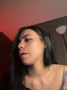 i_am_nina_ stripchat live cam model