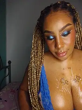 Queen_Amara stripchat live cam model