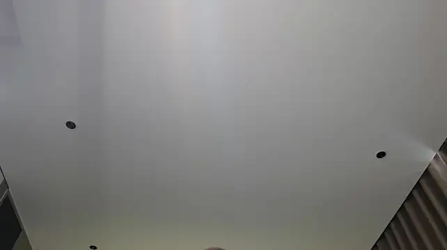 Krispyshot stripchat live cam model