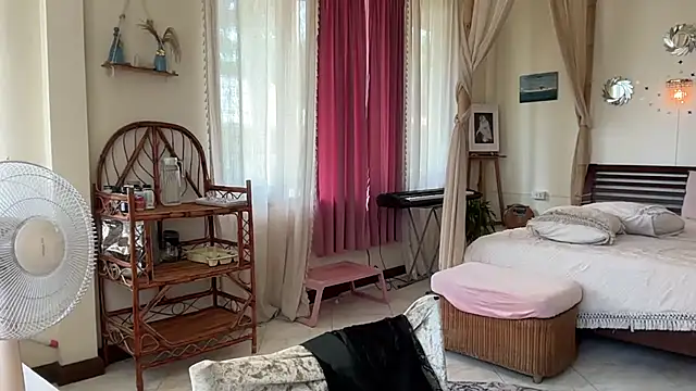 Your_Siren stripchat live cam model