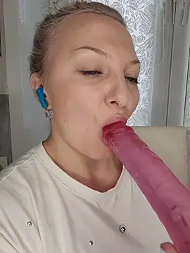 Anesteishen stripchat live cam model