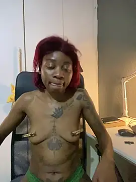Scotchbonnett stripchat live cam model