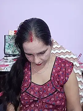 Reema05 stripchat live cam model