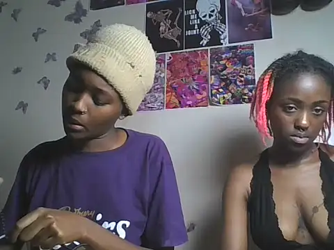 loversoncam stripchat live cam model