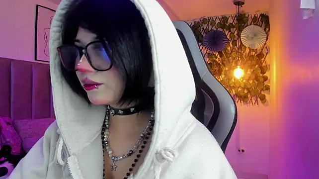 Kitty_Gang stripchat live cam model