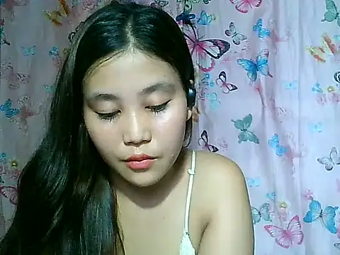 SexyAsianPussy4u stripchat live cam model