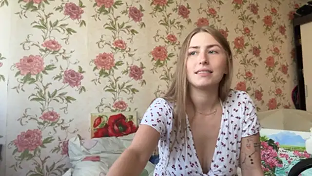MissAnneli stripchat live cam model