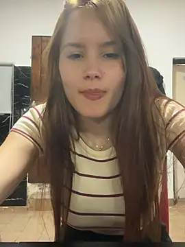 nenaa2020 stripchat live cam model