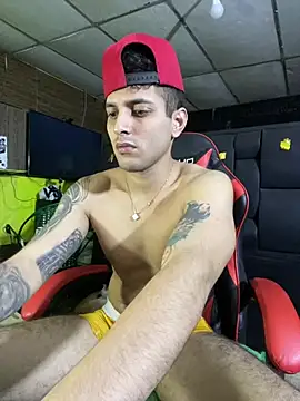 AlessandroAGT stripchat live cam model