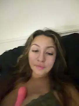 CharlotteAfterDark stripchat live cam model