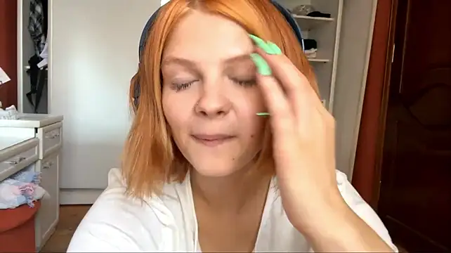 AmySlotnick stripchat live cam model