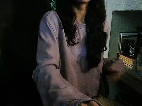 exude_diya stripchat live cam model