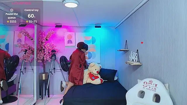 Maggy_t18 stripchat live cam model
