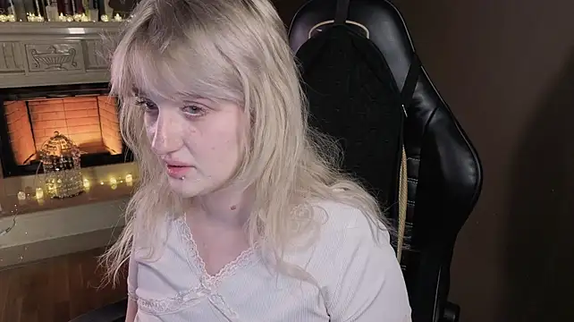 ELLIEJAY stripchat live cam model