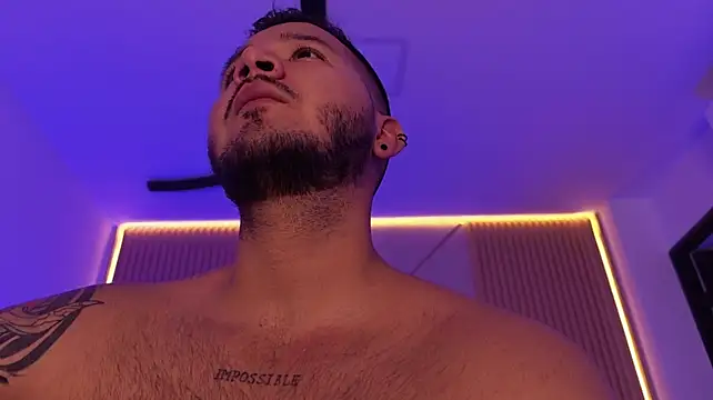 mister_miike stripchat live cam model