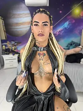 Nella_Dolls stripchat live cam model