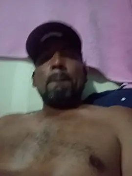 Ernesthot82 stripchat live cam model