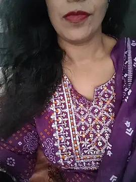Mansi_-Sharma stripchat live cam model