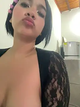 HannaBunny_ stripchat live cam model