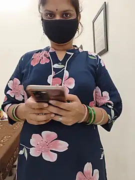 SexyBhumii stripchat live cam model