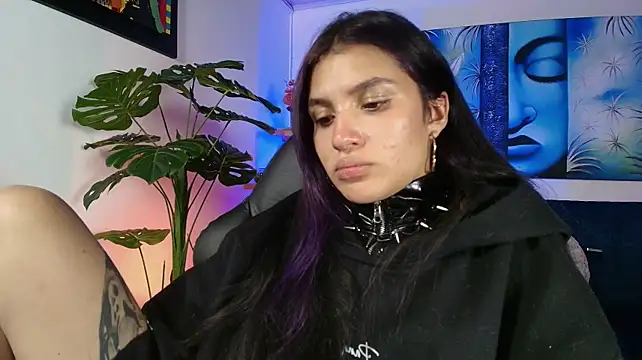 ZoeConti stripchat live cam model