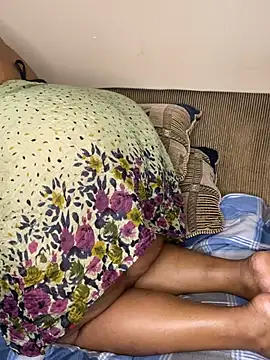 Amandious stripchat live cam model