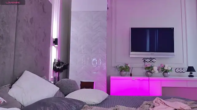 Liv_Fay stripchat live cam model