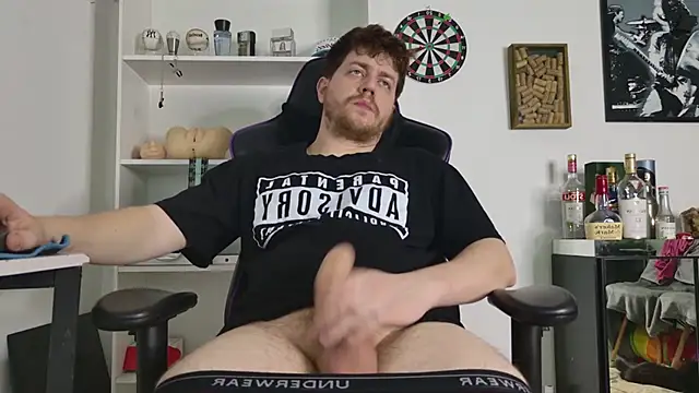 aaronlegend_ stripchat live cam model