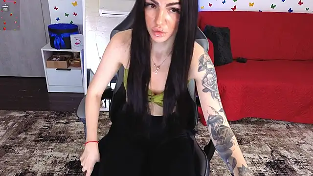 AnacondaOnn stripchat live cam model