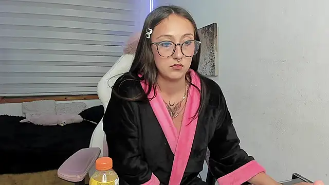 Brith_ness stripchat live cam model