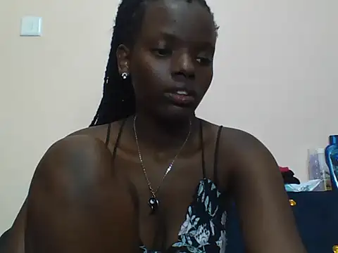 Favor-luxe stripchat live cam model
