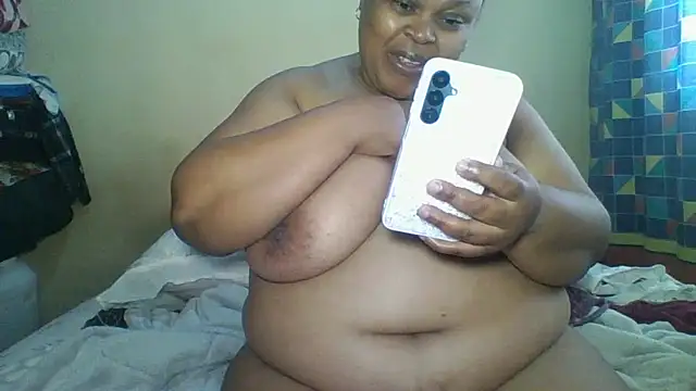 9voluptiustits stripchat live cam model