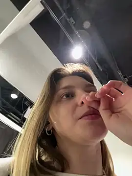 ValenciaShock stripchat live cam model