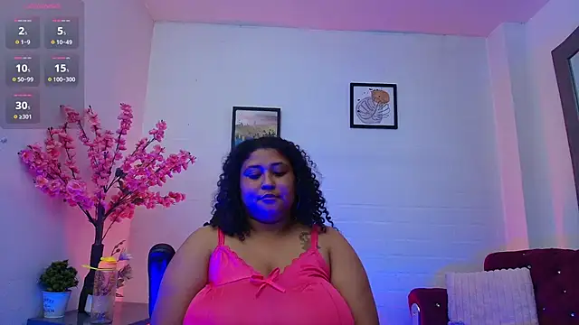 Ayliinn_ stripchat live cam model
