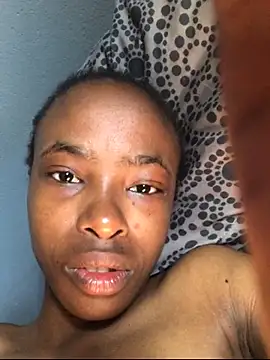 crazybitchpetite stripchat live cam model
