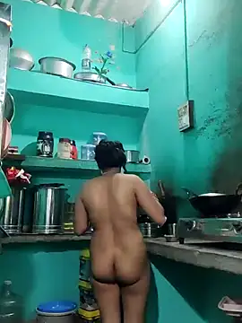 Young_love6 stripchat live cam model