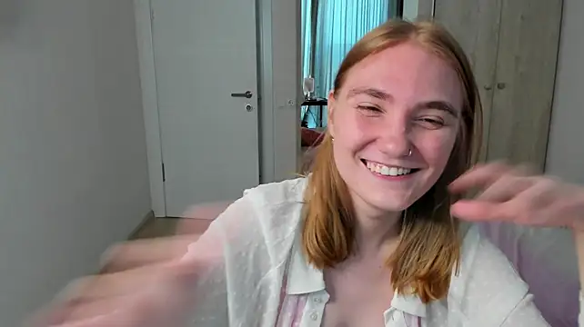 ReddHotPipper stripchat live cam model