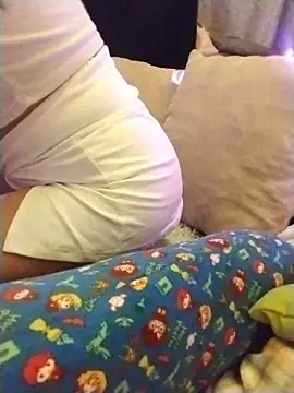Inmirrey stripchat live cam model