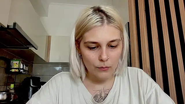 Ella_Bloom stripchat live cam model