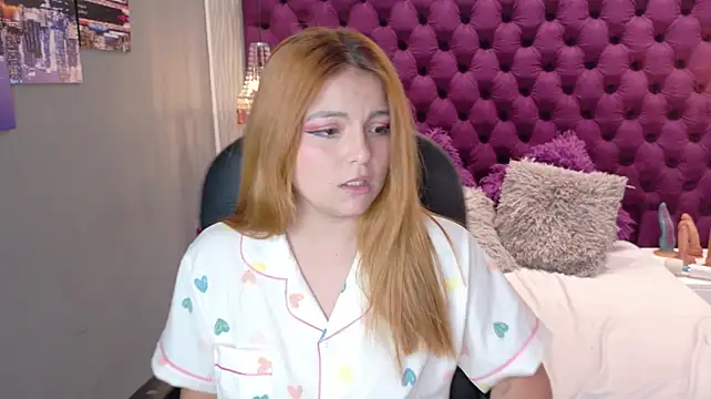 GabyQueens stripchat live cam model